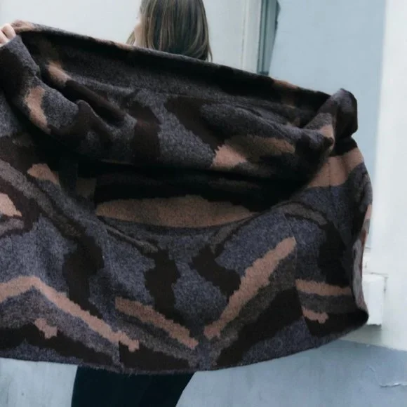 ZARA Oversized Jacquard Long Knit Coat(Multicolor, US S, M, L/EUR S, M, L) - Picture 2 of 11